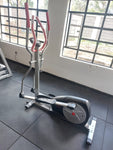 WNQ SEMI COMMERCIAL ELLIPTICAL CROSS TRAINER