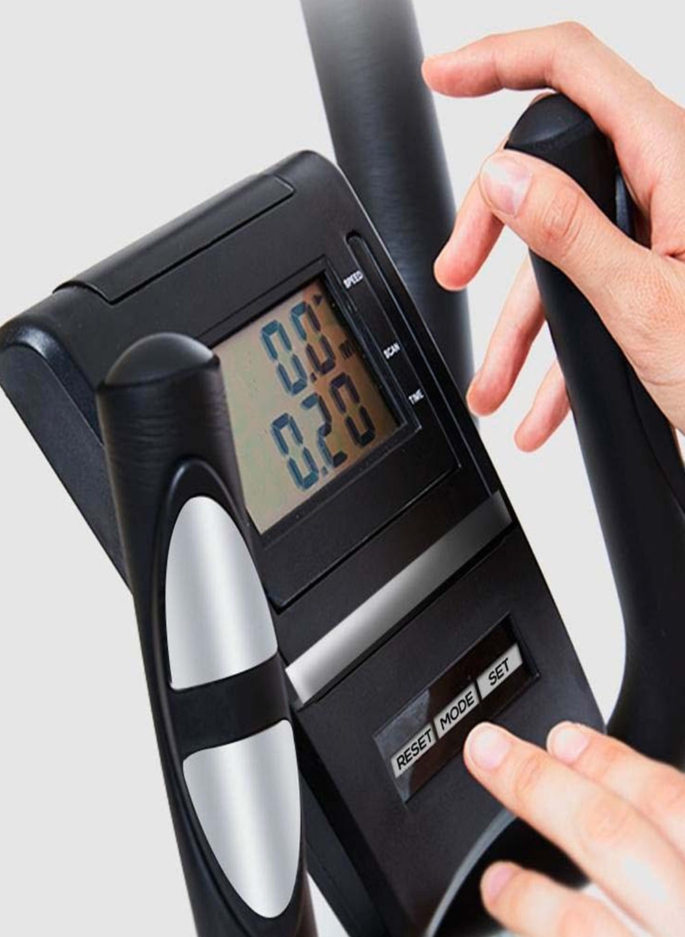 Along MR - 536 Home use Cross Trainer IFx - Afrofit GymStore