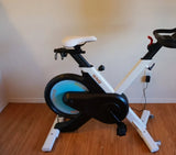 WNQ VENUS B6 Fashion Spin Bike - Afrofit GymStore