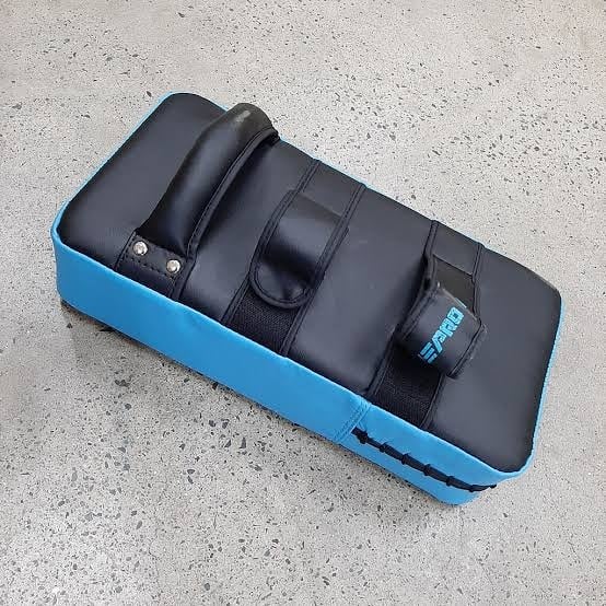 LIVEPRO KICK BOXING FOOT TARGET TRAINING PAD LP8603 - Afrofit GymStore